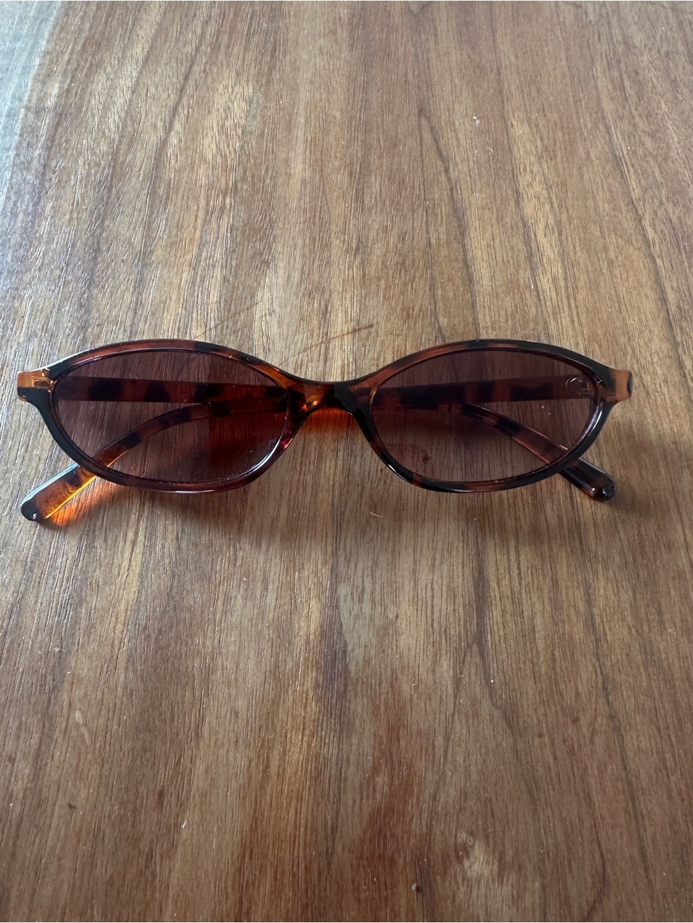 Tortoiseshell Slim Oval Sunglasses - Brown